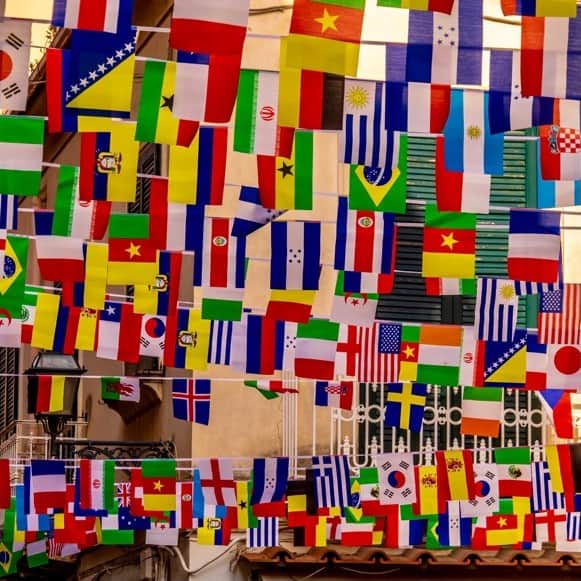 International Property Sales in Italy. Contract Law