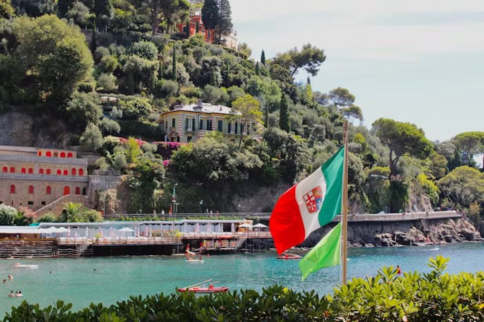 Actual Cost of Buying Property in Italy (2025): Fees, Taxes & Examples
